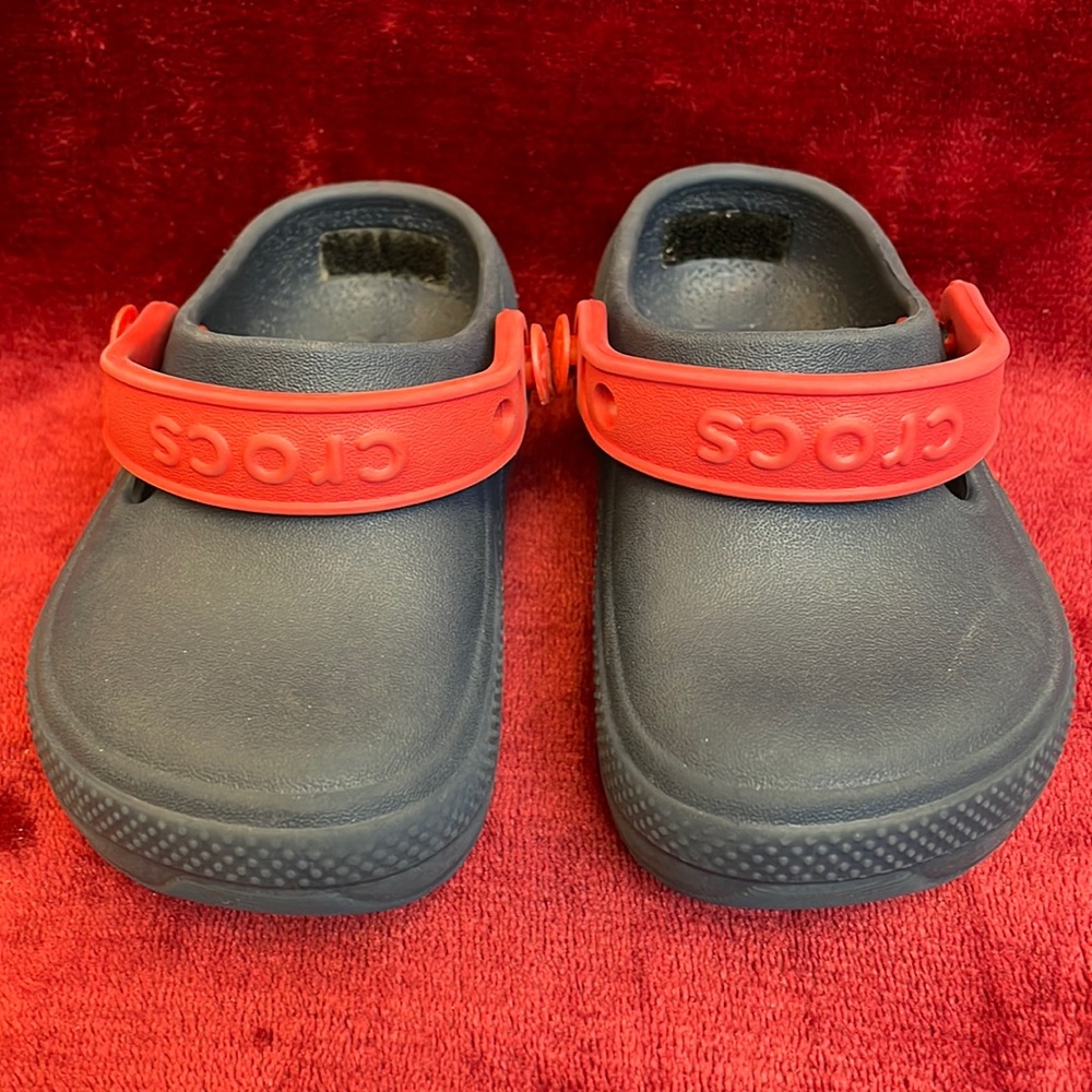 🐊CROCS🐊 - Picture 2 of 7
